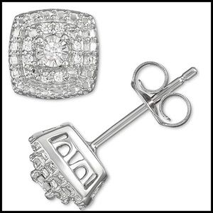 Macy’s Diamond Cluster Stud Earrings (1/10 ct.)